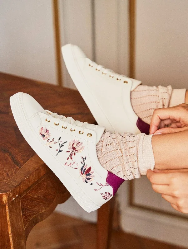 Virevolte Recycled Grain Leather Embroidered Vegan Sneakers | Peonies